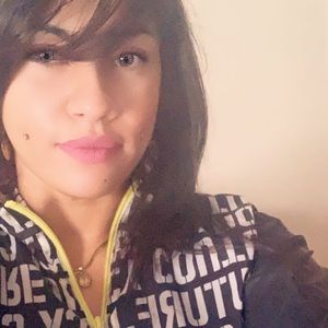 Meet your Posher, Frances